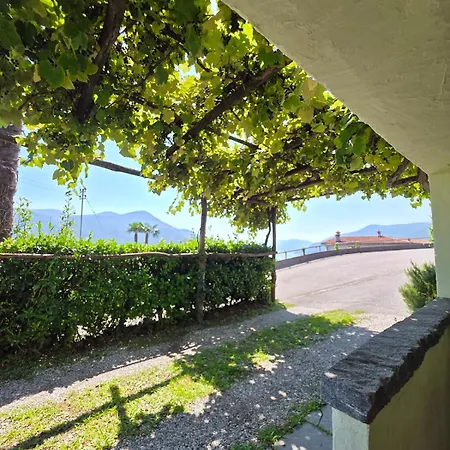 Casa Leyian - Free Parking Brissago TI