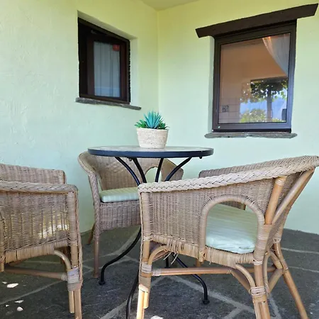 Casa Leyian - Free Parking Apartment Brissago TI