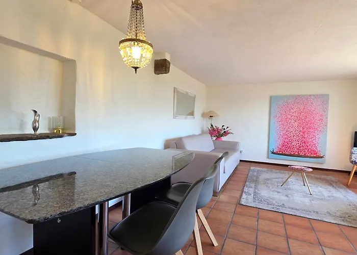 Apartament Casa Leyian - Free Parking *